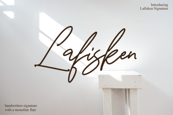 Lafisken: Elegant Handwritten Font